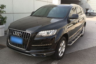 奥迪Q7 2013款 35 TFSI 进取型