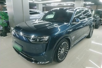 鸿蒙智行 问界M8 2025款 增程 Ultra版 53.4kWh 5座版 (192线激光雷达）