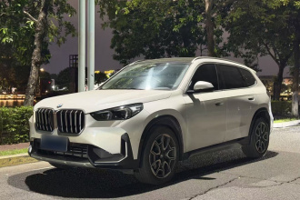 宝马X1 2023款 sDrive25Li X设计套装