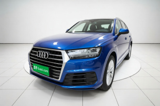 奥迪Q7 2016款 45 TFSI S line运动型
