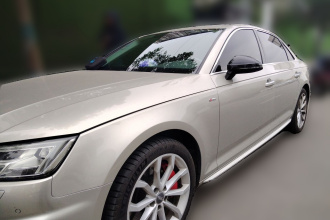 奥迪A4L 2019款 45 TFSI quattro 个性运动版 国VI