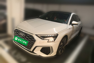 奥迪A3 2022款 A3L Limousine 35 TFSI 时尚运动型