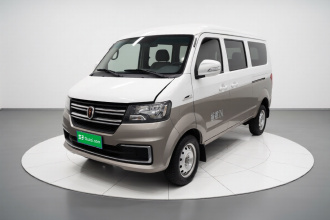 金杯 小海狮X30 2024款 1.5L 财富型客车 5/6/7座