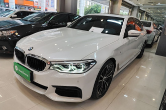宝马5系 2019款 改款 530Li 尊享型 M运动套装