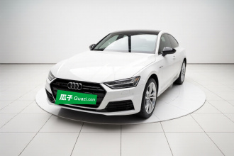 奥迪A7L 2022款 45 TFSI quattro S-line 见远型流晶套装