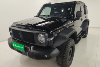 坦克300 2023款 2.0T 铁骑02