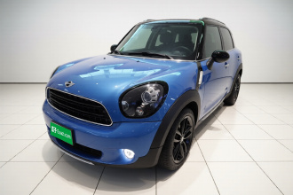 MINI Countryman 2016款 1.6T COOPER ALL4 Fun装备控