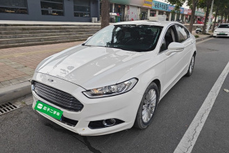 福特 蒙迪欧 2013款 2.0L GTDi200时尚型
