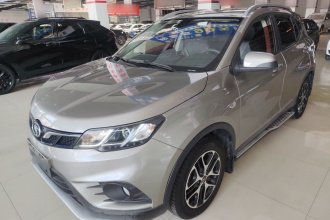 东南DX3 2016款 1.5T CVT尊贵型