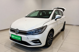 比亚迪 宋MAX 2018款 1.5T 手动智联豪华型 6座