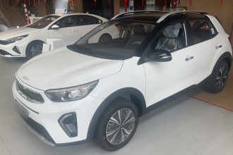 起亚 奕跑 2026款 1.4L 天窗版