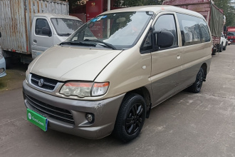 东风风行 菱智 2014款 V3 1.5L 7座豪华型