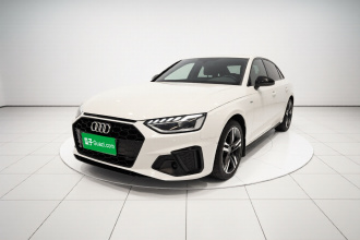 奥迪A4L 2022款 40 TFSI 豪华动感型