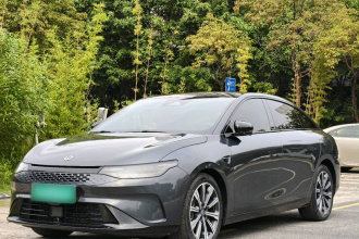 零跑汽车 零跑C01 2023款 增程 216 舒享版