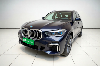 宝马X5 2022款 改款 xDrive 30Li 尊享型M运动套装