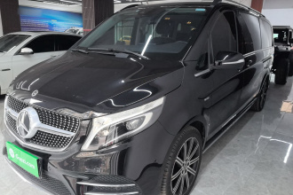 奔驰V级 2022款 V 260 L 长轴距豪华版