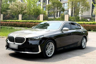 宝马5系 2024款 525Li 豪华套装