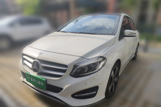 奔驰B级 2017款 B 200 时尚型