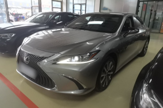 雷克萨斯ES 2020款 200 卓越版