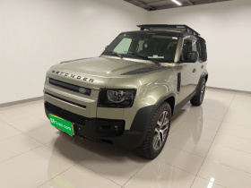 路虎卫士 2023款 改款 110 3.0T P400 暗黑特别版