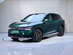 极氪7X 2025款 100kWh 长续航四驱智驾版