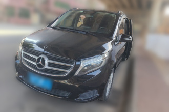 奔驰V级（平行进口）   V250 2.0T 中东版
