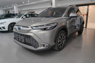 丰田 锋兰达 2023款 2.0L 智能电混双擎 尊贵版