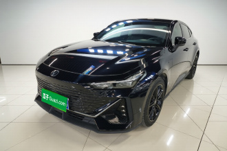 长安UNI-V 2025款 1.5T 500Bar高能版