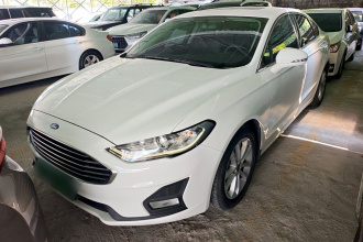 福特 蒙迪欧 2020款 EcoBoost 180 时尚型