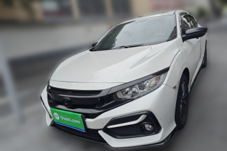 本田 思域 2021款 HATCHBACK 220TURBO CVT新锐控