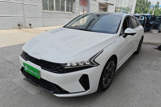 起亚K5 2021款 270T CVVD 焕新版