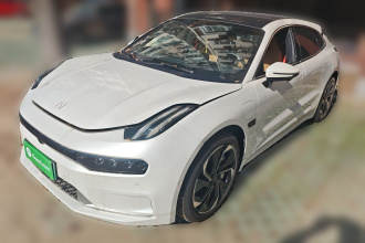 极氪001 2022款 超长续航双电机 YOU版