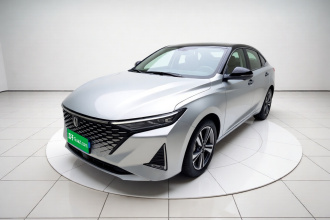 长安 锐程PLUS 2023款 1.5T DCT尊贵型