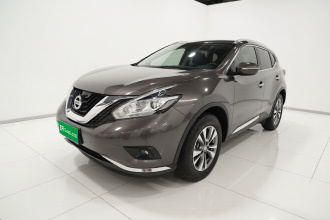 日产 楼兰 2021款 2.5L XE 两驱精英版