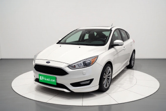 福特 福克斯 2018款 两厢经典 EcoBoost 180 自动运动型