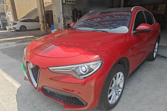 阿尔法·罗密欧 Stelvio斯坦维 2017款 2.0T 200HP 豪华版