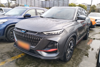 长安欧尚X7 PLUS 2023款 畅享版 1.5T自动尊贵型 7座