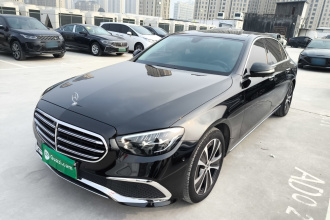 奔驰E级新能源 2022款 改款二 E 350 e L 插电式混合动力轿车