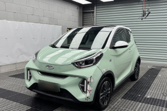 奇瑞QQ 小蚂蚁 2022款 改款 甜粉款 半糖版 磷酸铁锂 30.7kWh 30kW 301km