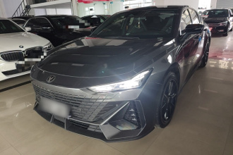 长安UNI-V 2023款 1.5T 尊贵型