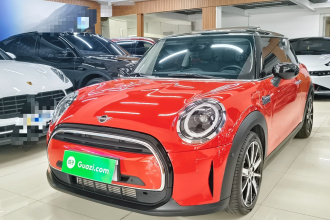 MINI 2022款 改款 1.5T COOPER 艺术家