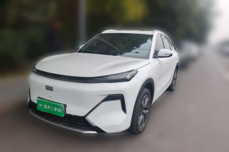 吉利银河 银河星舰7 EM-i 2025款 120km 探索+版