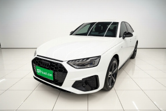 奥迪A4L 2025款 200万辆悦享版 40 TFSI 豪华动感型