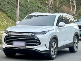 比亚迪 护卫舰07 2023款 DM-i 205KM 旗舰型