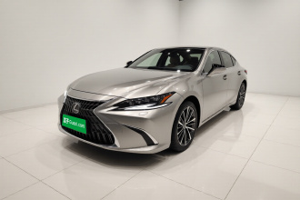 雷克萨斯ES 2022款 300h 臻享版