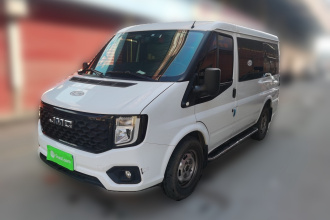 江铃福顺 2022款 2.0T 手动多功能乘用车短轴低顶6座