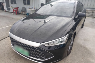 比亚迪 秦PLUS 2024款 荣耀版 DM-i 55KM领先型