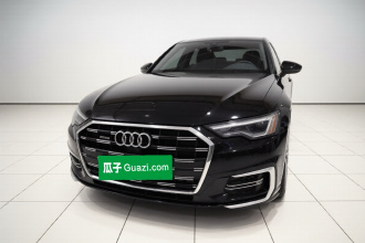 奥迪A6L 2023款 45 TFSI quattro 尊享动感型