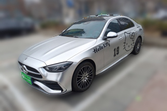 奔驰C级 2024款 C 260 L 运动版