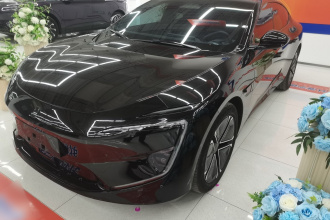 阿维塔12 2023款 700 三激光后驱奢享版